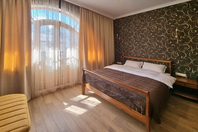 Double room with balcony, GRAF Kazbegi Hotel