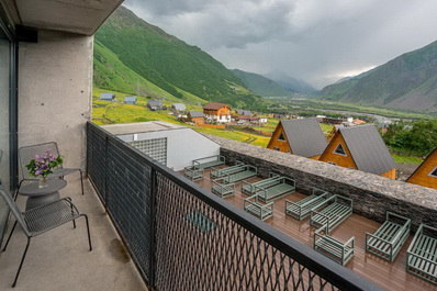 Небольшой двухместный номер, Гостиница Step Inn - Kazbegi