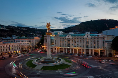 Гостиница, Гостиница Courtyard by Marriott Tbilisi