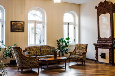 Лобби, Гостиница Makmani