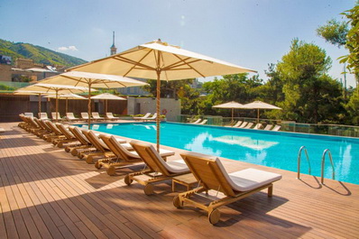 Pool, Radisson Blu Iveria Hotel