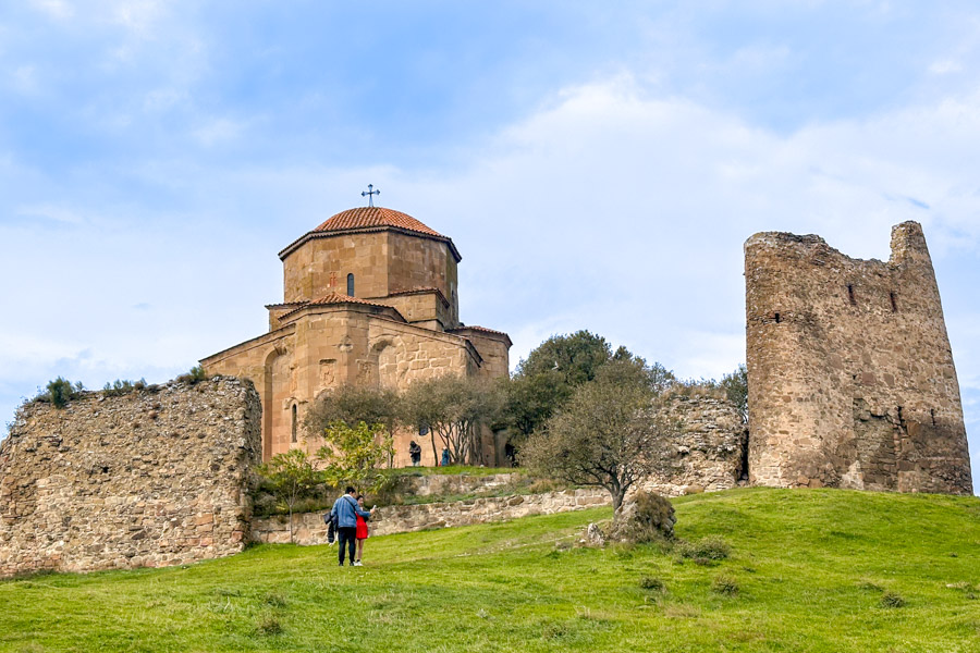 Монастырский храм Джвари, Мцхета