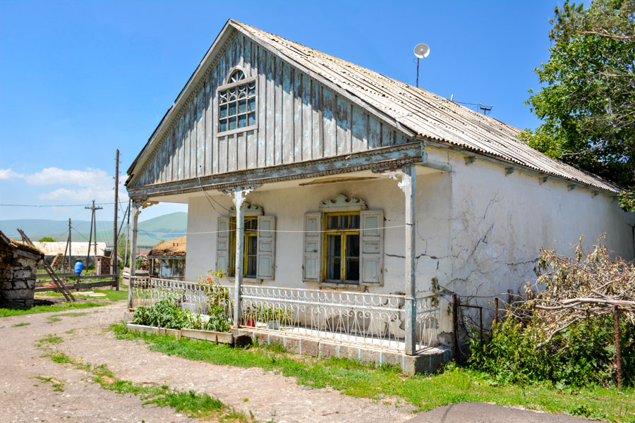 ドゥホボロフ村、ゴレロフカ