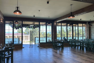 Зал, Ресторан Zodiaqo