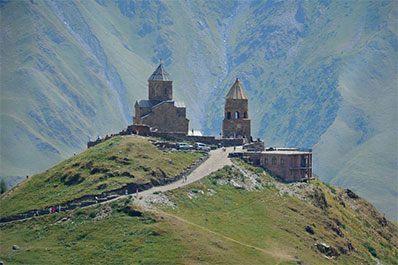 Троицкая церковь в Гергети, Степанцминда, Грузия