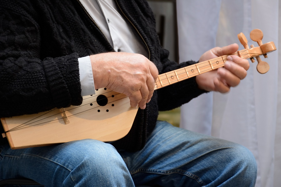 Instrumentos musicales de Svanetia, Georgi