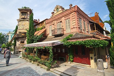 Teatro de Marionetas Rezo Gabriadze, Tiflis