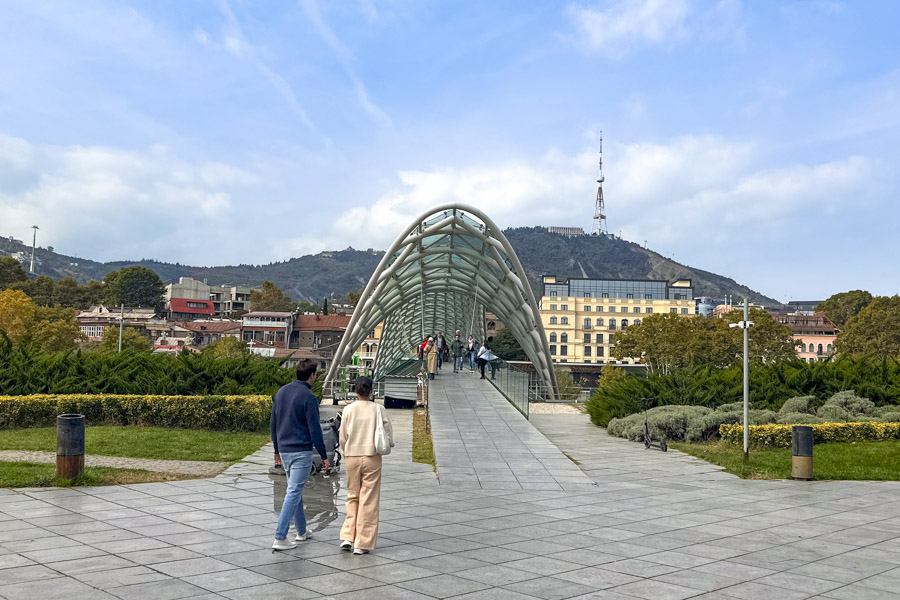 Bridge of Peace, Tbilisi