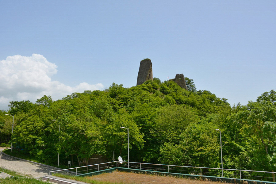 Fortaleza de Ujarma cerca de Tiflis