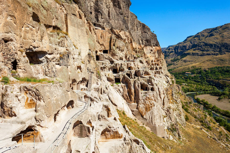 Vardzia