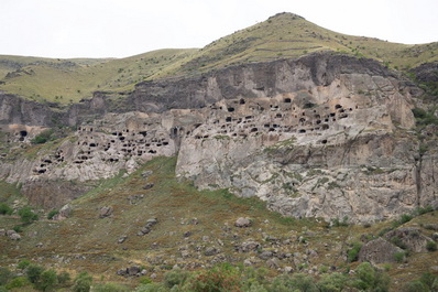 Vardzia