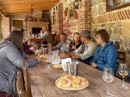 Tour de vinos por Kajetia - en Español