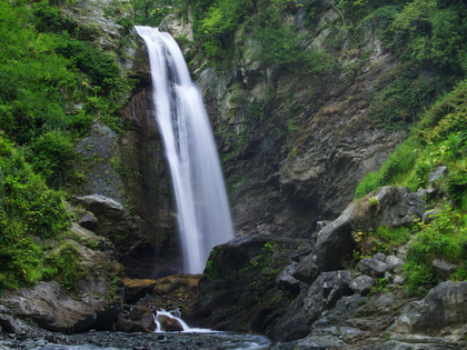 Hiking Tour to Lagodekhi Waterfalls