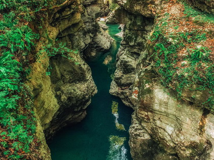 One-day Tour to Martvili Canyon and Prometheus Cave from Batumi
