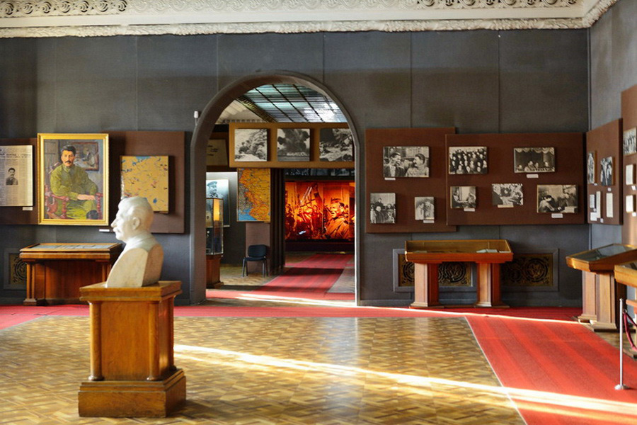 Музей Сталина в Гори