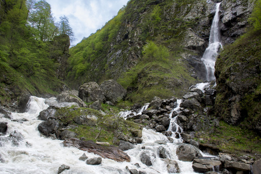 Cascada de Khadori