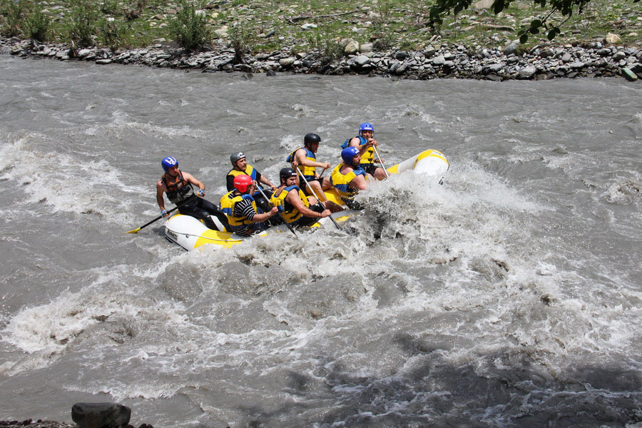 Rafting en el río Rioni