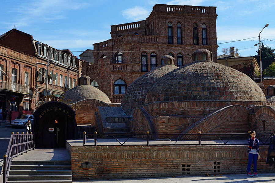 Baños sulfurosos, Tiflis