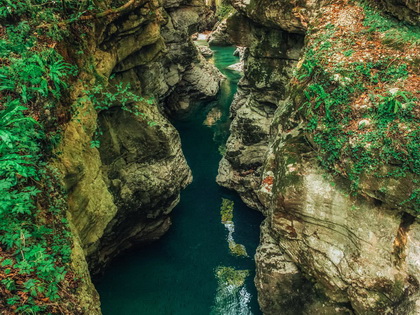 Tour to Kutaisi and Canyons from Batumi