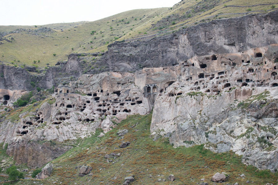 Vardzia