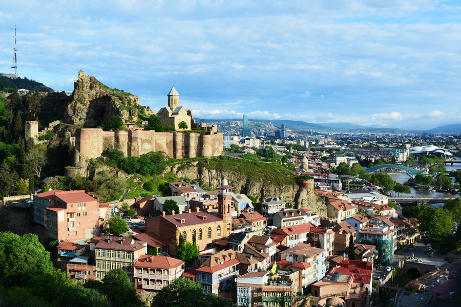 Viajes a Georgia desde España