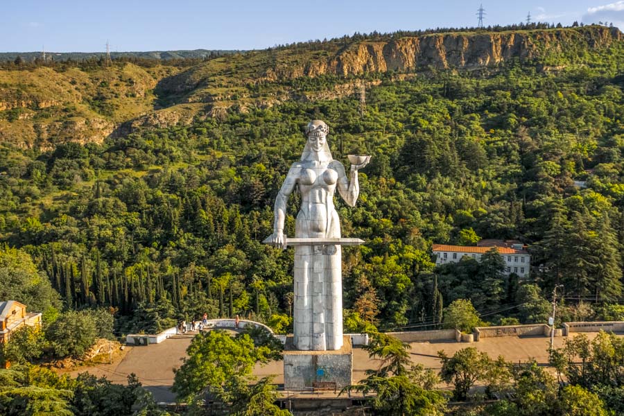 Tradizioni dell'Ospitalità in Georgia Tradizioni dell'Ospitalità in Georgia