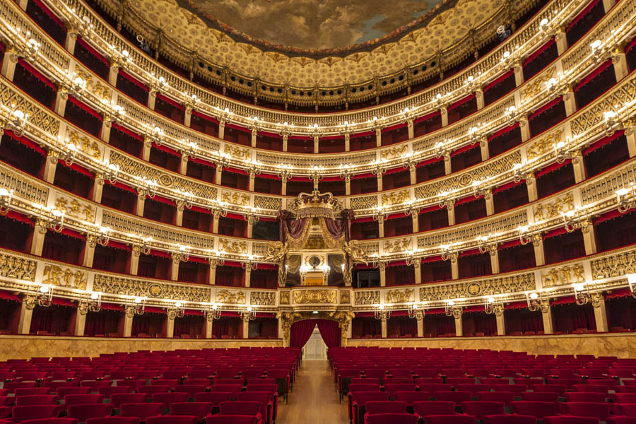 Teatro di San Carlo, Naples Teatro di San Carlo, Naples