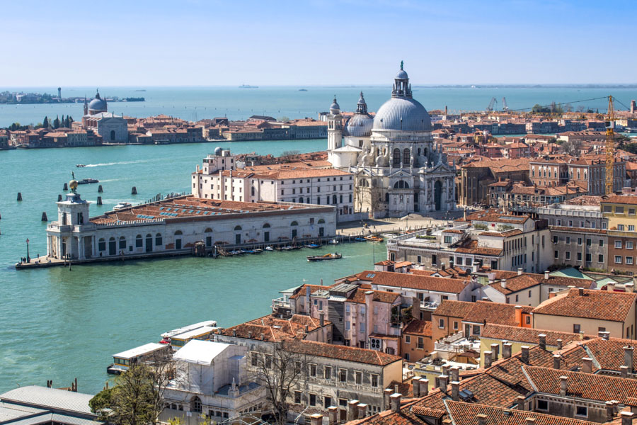 Santa Maria della Salute, Venice