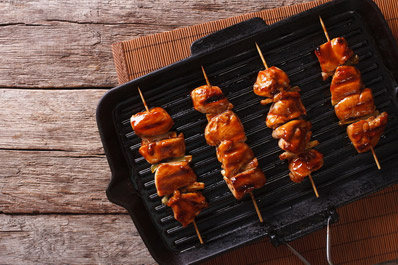 Yakitori, Comida en Japón