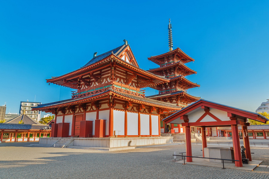 Shitennoji Temple, Osaka