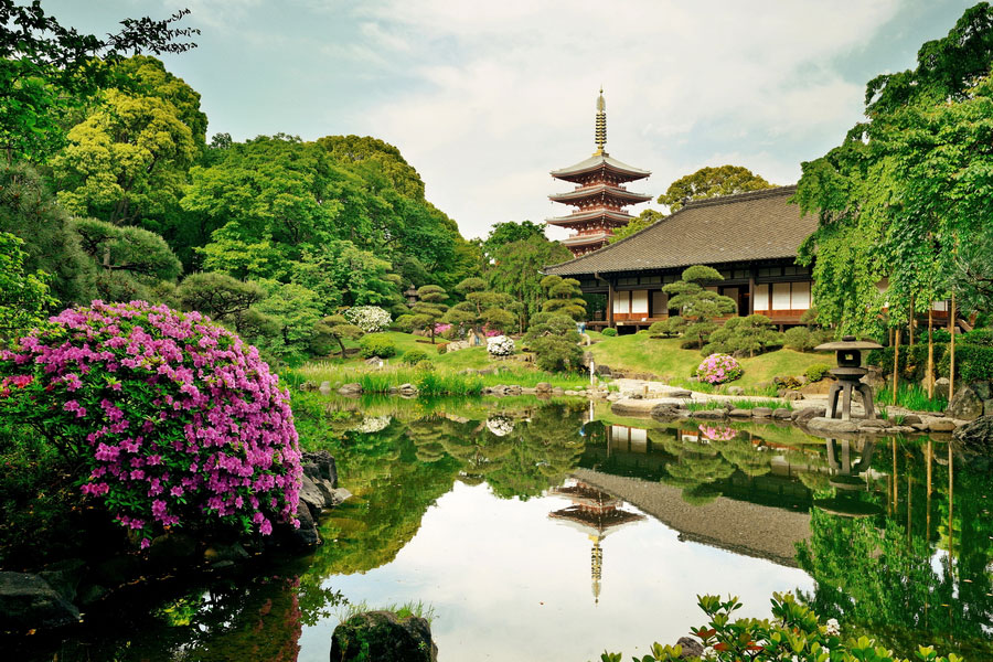 Denbōin and the adjacent Denbōin Garden at Sensō-ji Temple, Tokyo
