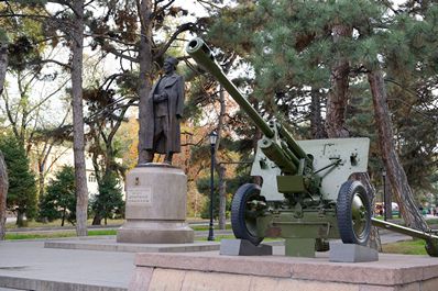 Park of 28 Panfilov Guardsmen, Almaty