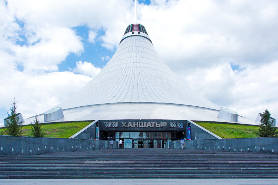 Khan-Shatyr, Astana