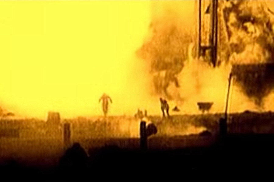 Кадр кинохроники в момент взрыва, катастрофа Неделина, космодром Байконур