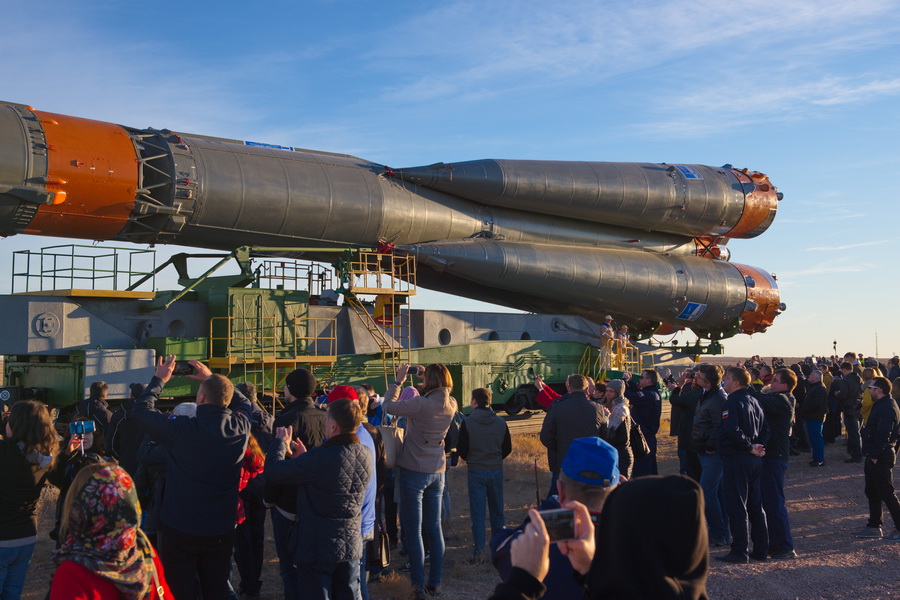 Вывоз ракеты, космодром Байконур