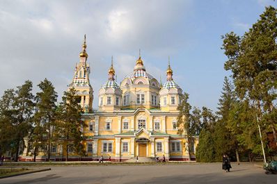 Лучшее время для поездки в Казахстан. Осень