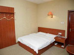 Room, Golden Dragon Hotel