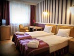 Room, O` Azamat Hotel