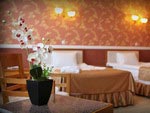 Room, O` Azamat Hotel