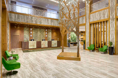 Reception, Wyndham Garden Hotel