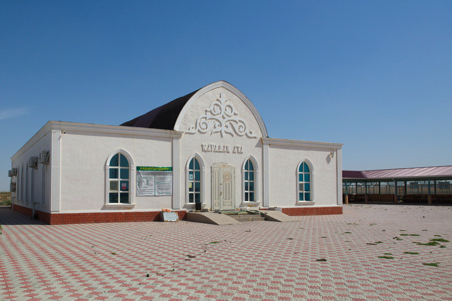 マンギスタウのカラマンアタモスク