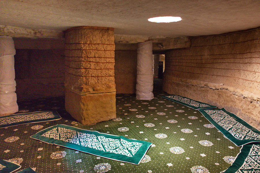 Karaman-ata Mosque, Mangystau