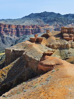 Valle de Castillos de Charyn