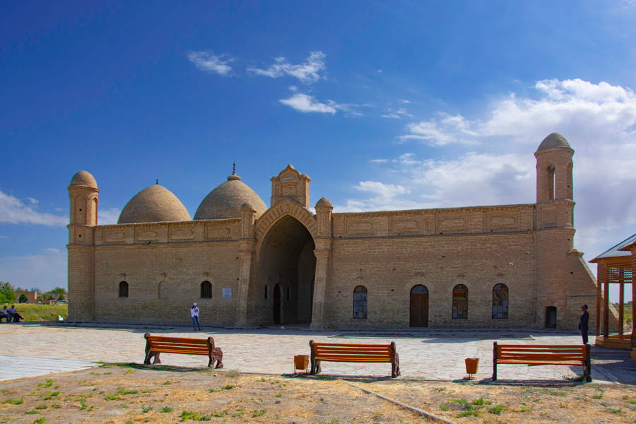 Arystan-Bab Mausoleum, Turkestan