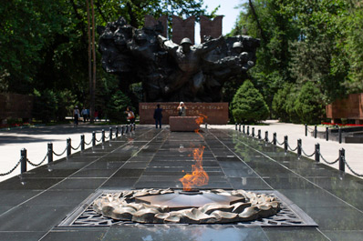 Park of 28 Panfilov Guardsmen, Almaty