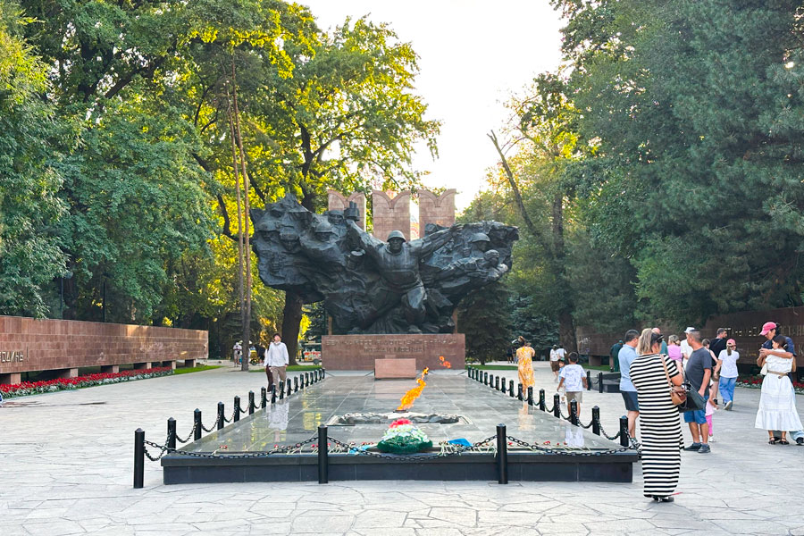 Panfilov Park, Almaty