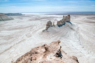 Bozzhyra Valley