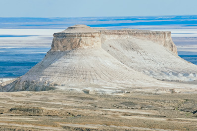 Bozzhyra Valley