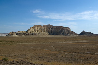 Airakty Valley of Castles