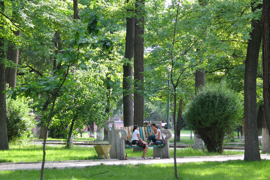 Parque Roble, Bishkek